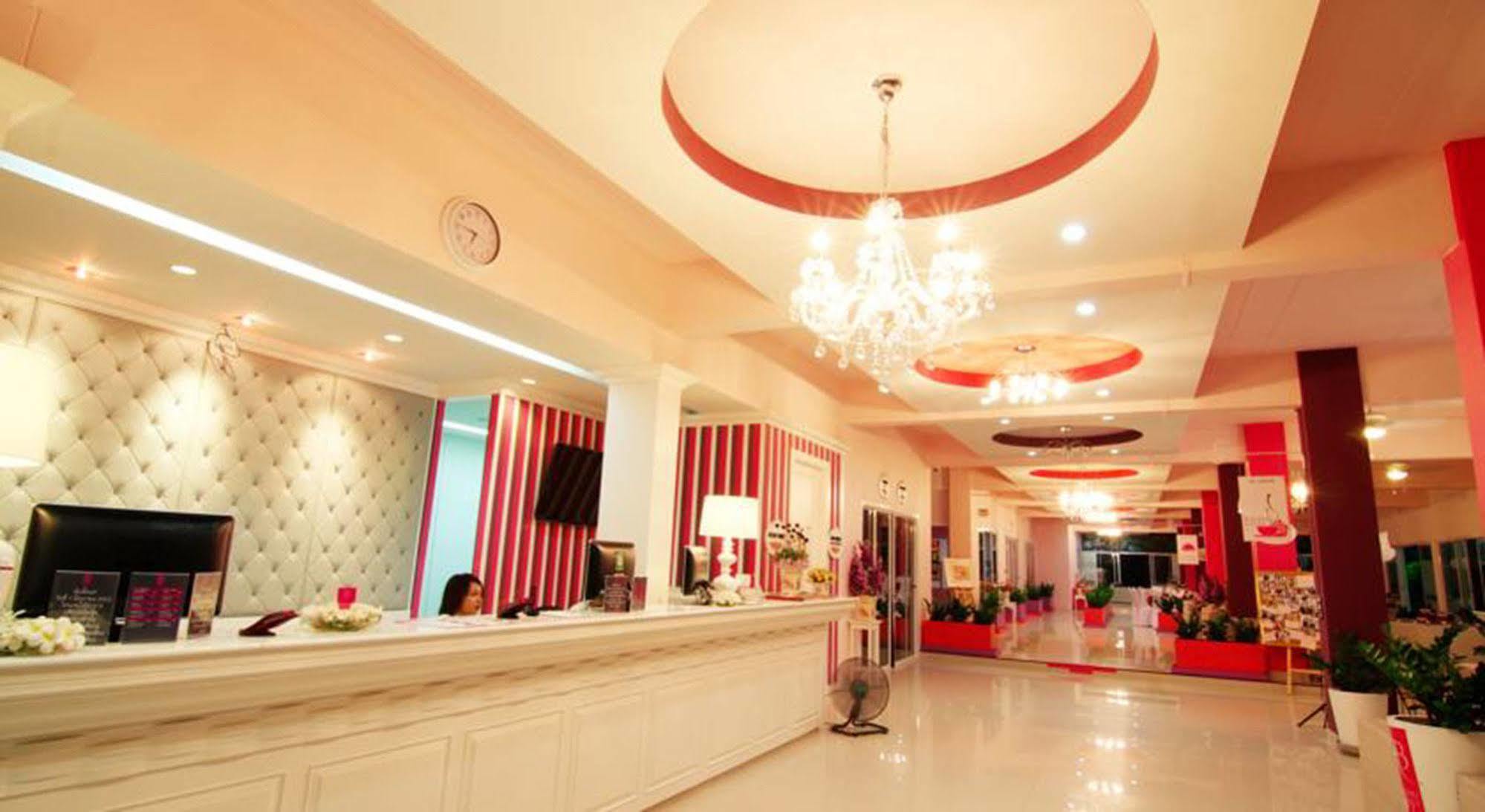 Boonsiri Boutique Hotel Sisaket Екстер'єр фото